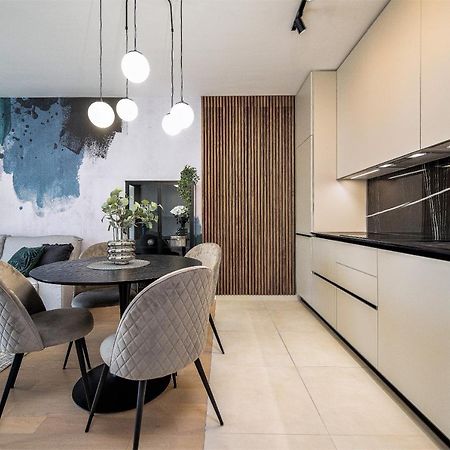 City Lux Apartment 2 - With Garage And Balcony زادار المظهر الخارجي الصورة