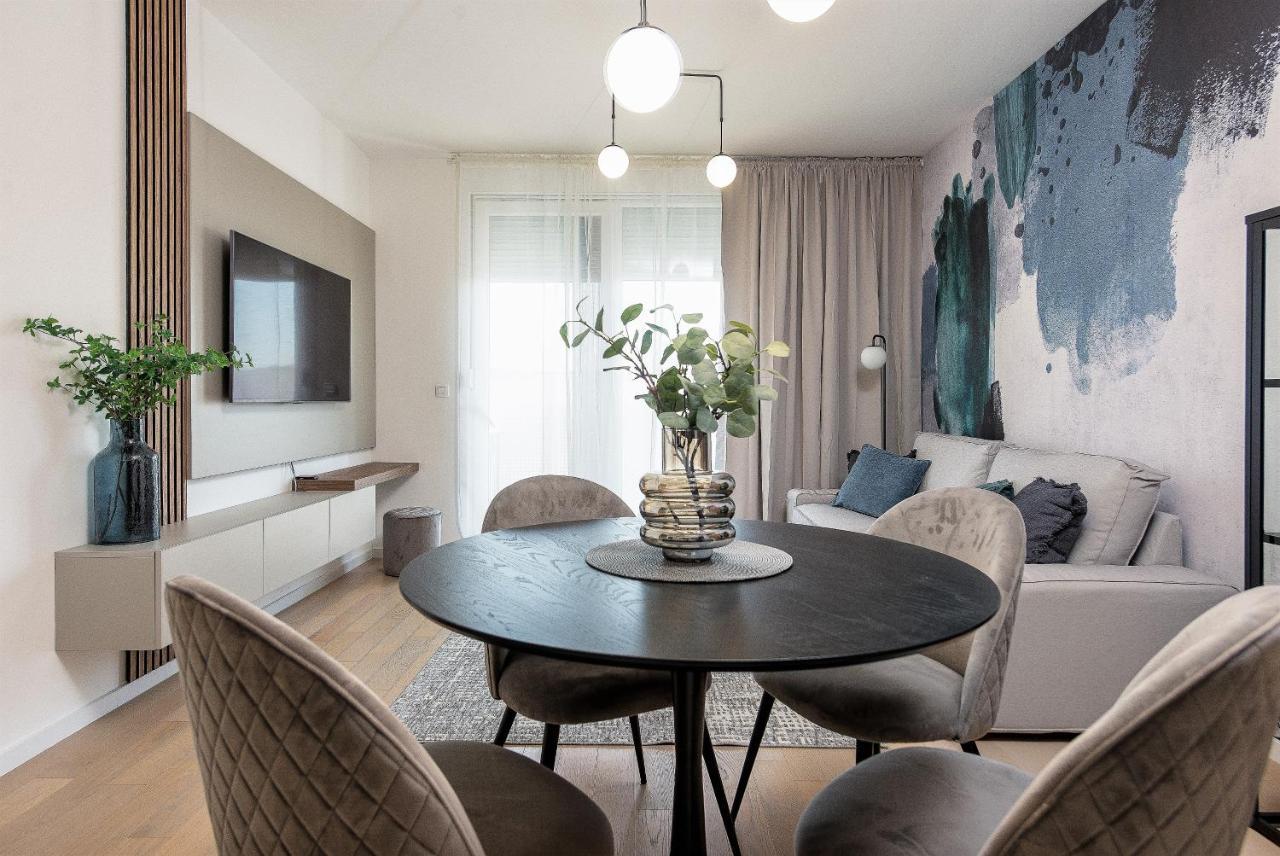 City Lux Apartment 2 - With Garage And Balcony زادار المظهر الخارجي الصورة