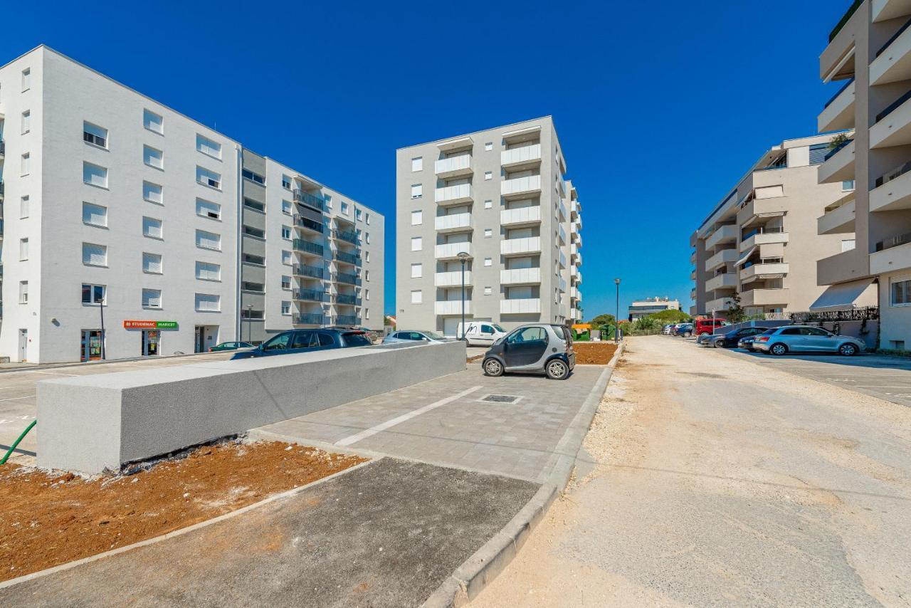 City Lux Apartment 2 - With Garage And Balcony زادار المظهر الخارجي الصورة